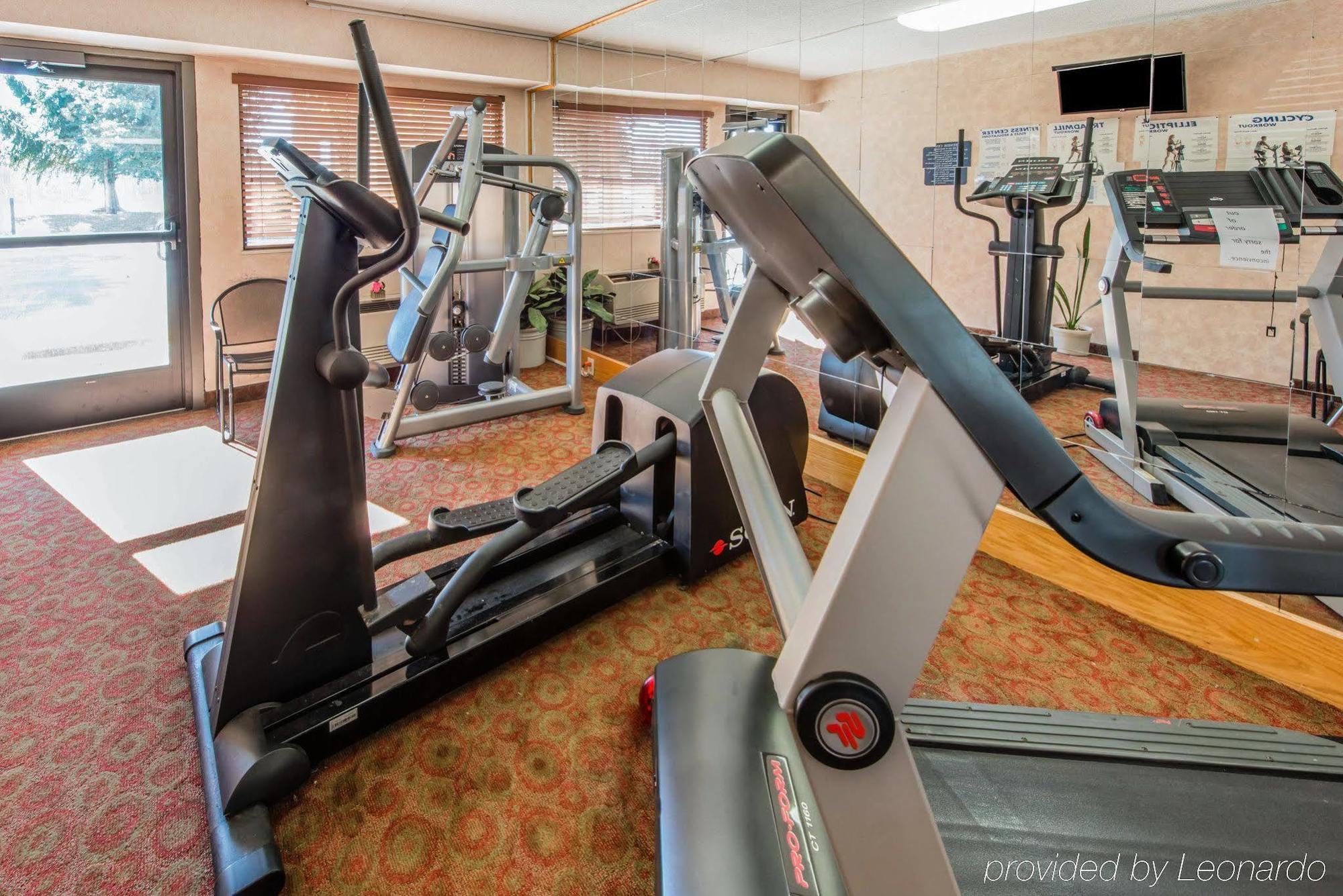 Quality Inn Barkeyville Экстерьер фото